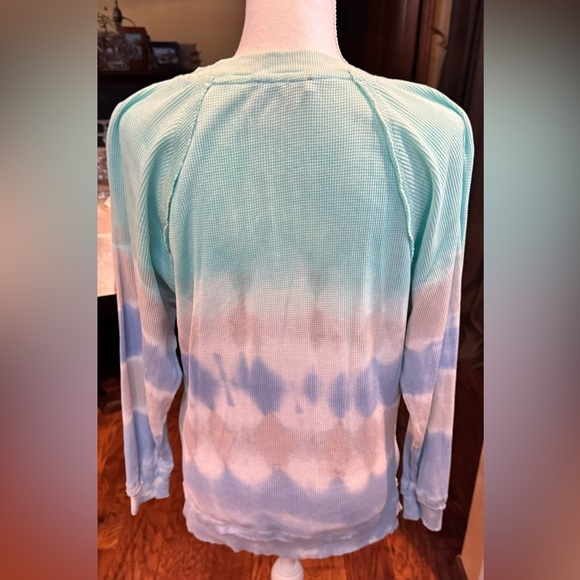 Simply, Southern tie-dye, thermal type shirt size medium - Picture 2 of 16